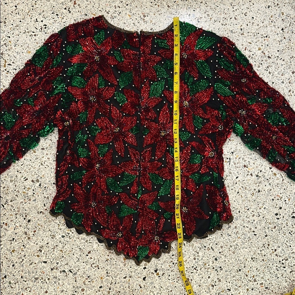 Laurence Kazar Paris New York red green poinsettia sequin blouse top medium m - Picture 6 of 6